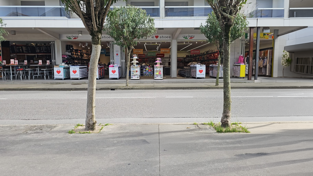 negozio-calzature-giacomini-lignano